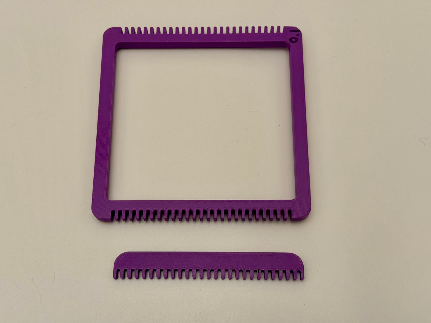 PROTOTYPE Pocket Loom Weaving Kit 4"x4" 8(ish)-dent