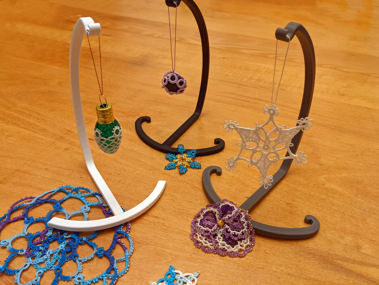 Tatting & Ornament Stand, 6" tall