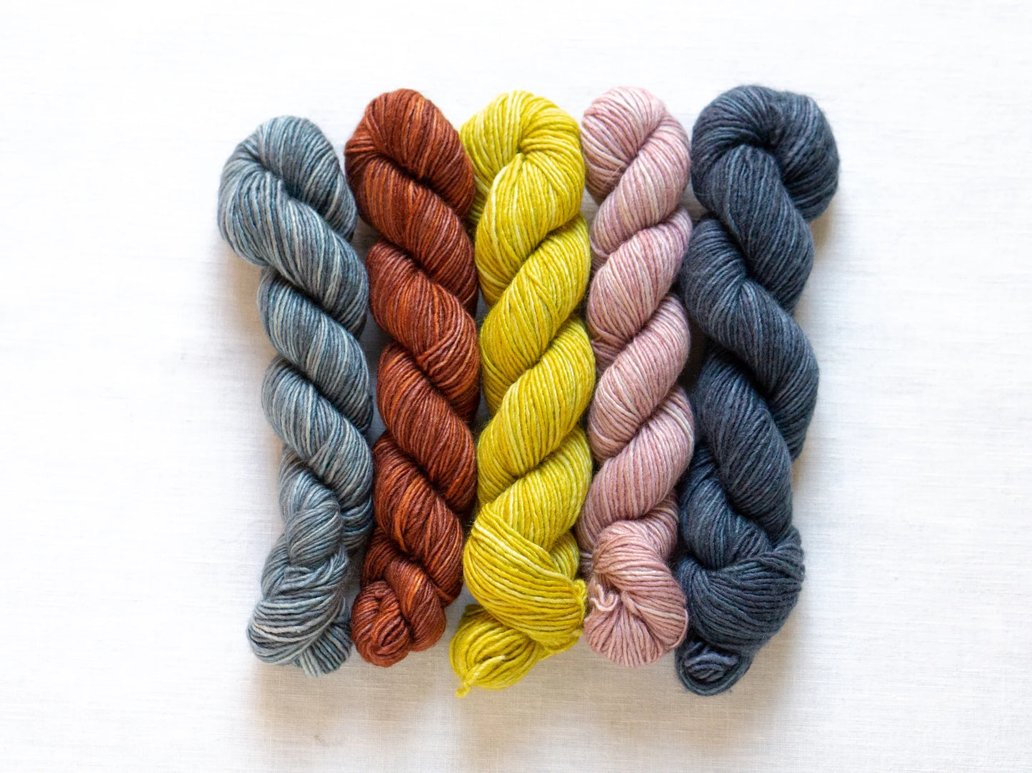 PREORDER Manos del Uruguay Fino