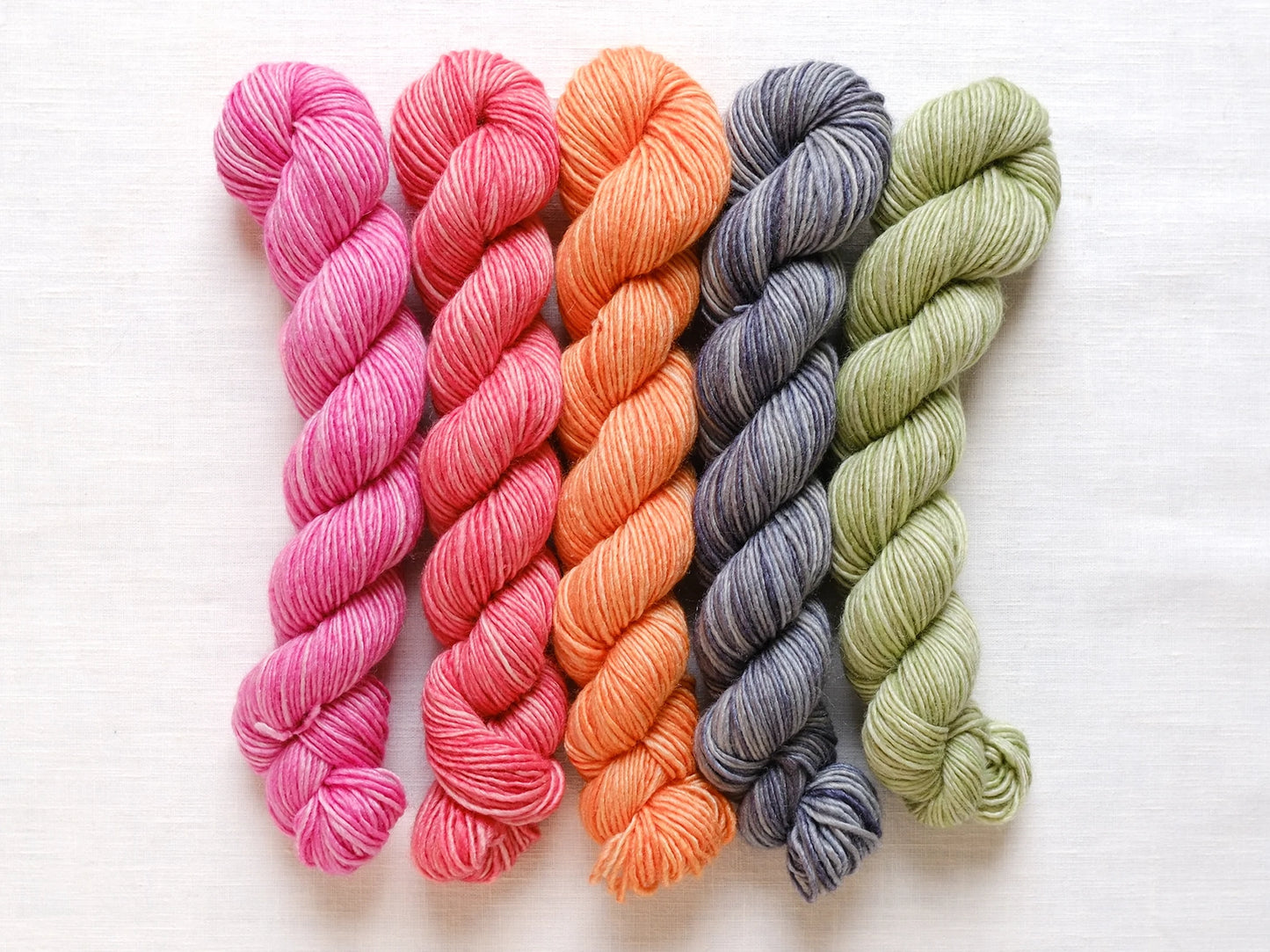 PREORDER Manos del Uruguay Fino