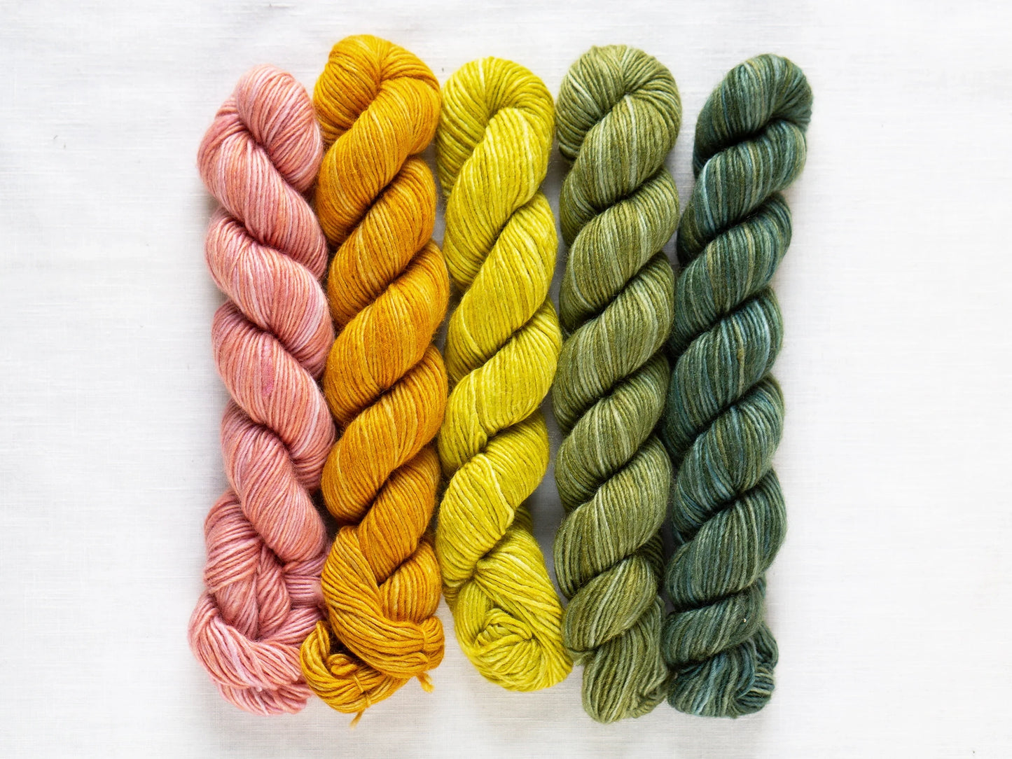 PREORDER Manos del Uruguay Fino