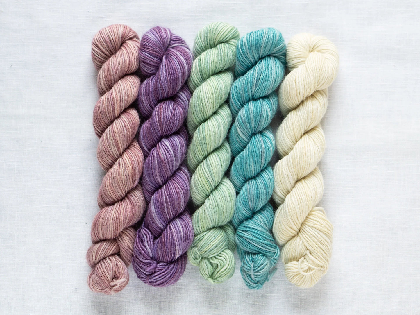 PREORDER Manos del Uruguay Fino