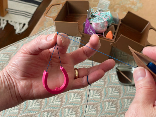 Self-Closing Mock Ring Holder - 3D Printed Tatting Tool