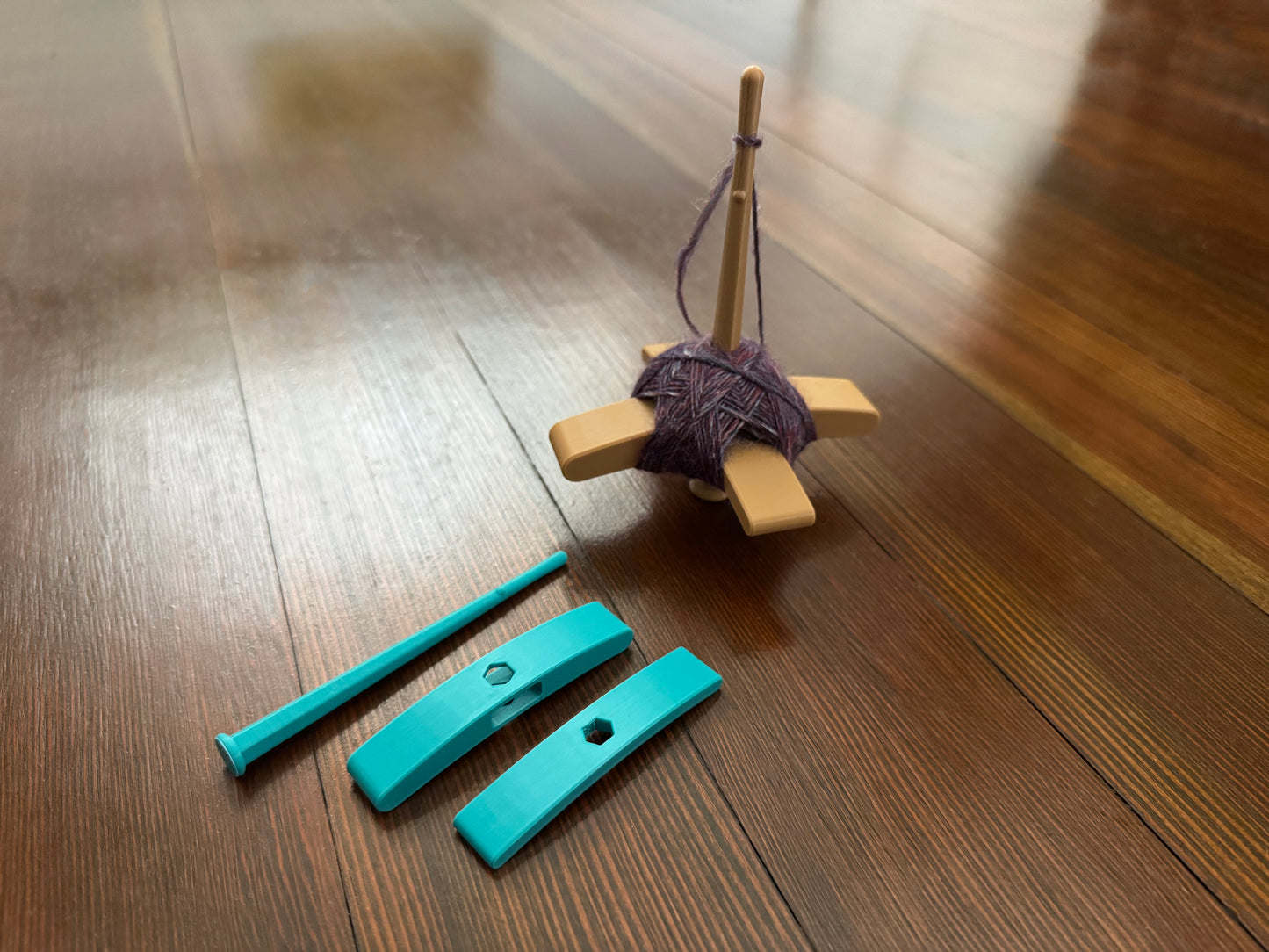 Turkish drop spindle - M