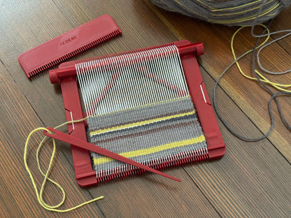 Pocket Loom Weaving Kit 4"x4" 12-dent