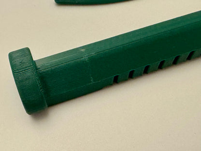 PHOTO SAMPLE Pocket Loom Weaving Kit 7"x7" 8-dent