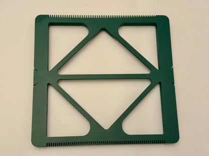 PHOTO SAMPLE Pocket Loom Weaving Kit 7"x7" 8-dent