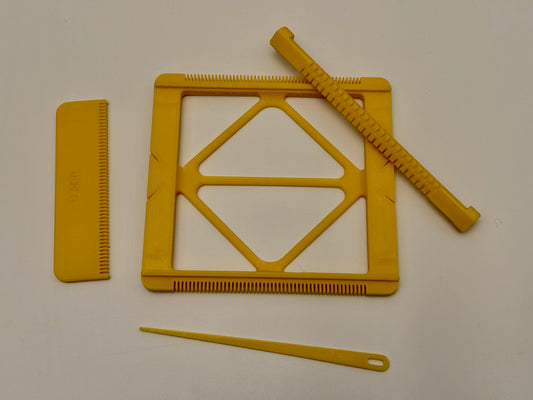 PROTOTYPE Pocket Loom Weaving Kit 4"x4" 12-dent